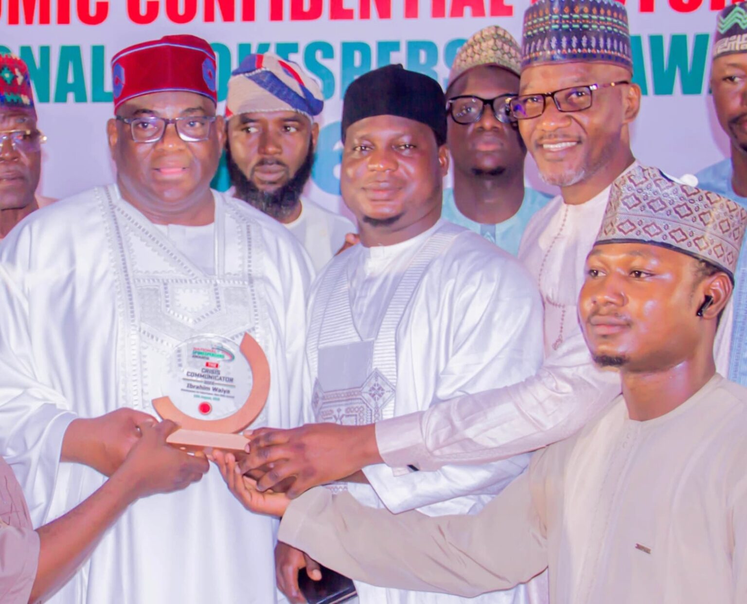 UNIFIER PROJECT NIGERIA CONGRATULATES IBRAHIM WAIYA ON NIPR CRISIS COMMUNICATOR AWARD Mutawakkilu Ibrahim Idris